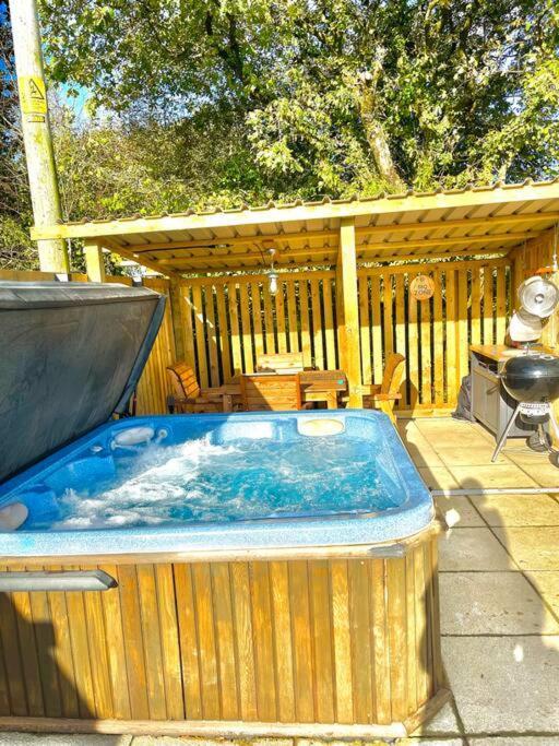 New! Country Boutique Escape . Hot Tub Villa Weare Giffard Kültér fotó